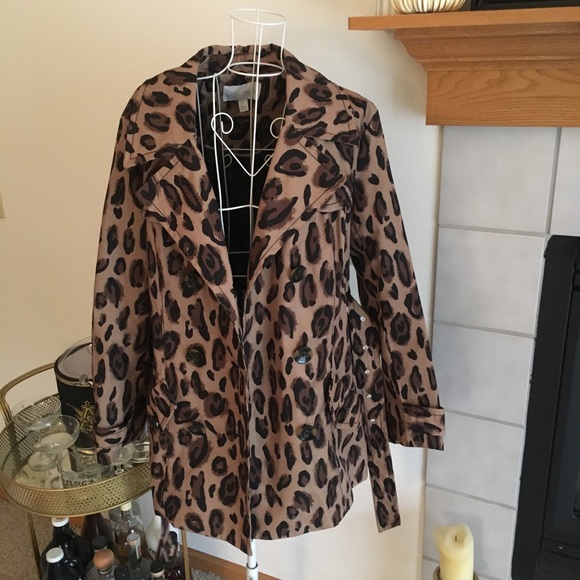 Cheetah Print Rain Jacket - Picture 3 of 8